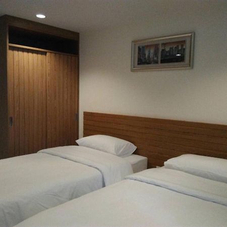 Lew Residence Пхаяу Екстер'єр фото